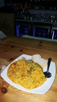 Bar Al Pan Pan Y Al Vino Vino