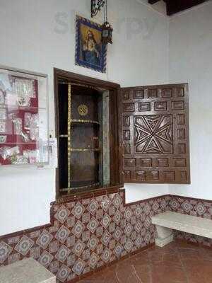 Onrador Del Convento De San Leandro