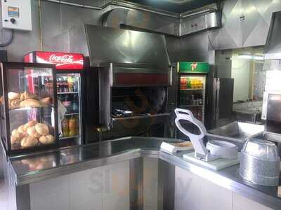 Asadero De Pollos La Plazuela