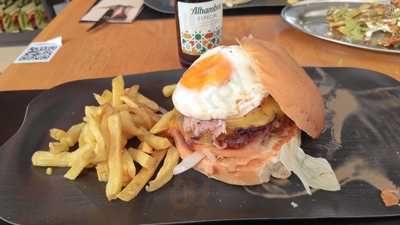 Sancho Casual Burger