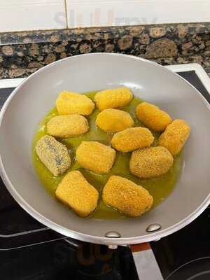 Croqueta Y Presumida