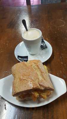 Restaurante La Almudena