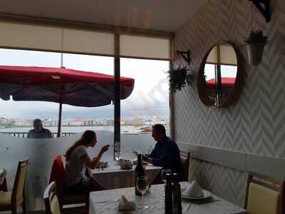 El Cristal De San Roque