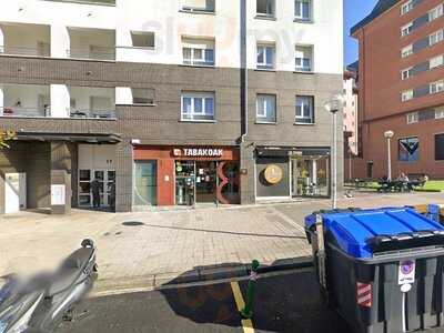 5th Avenue Lounge Bar Miribilla