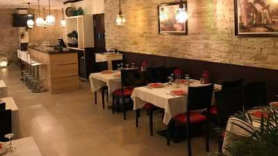 Alcázar Halal Restaurante