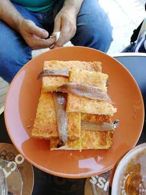 Octopuss Tapas & Music Club