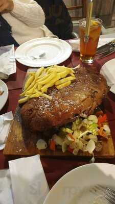 La Recacha De Loma Linda. Taberna