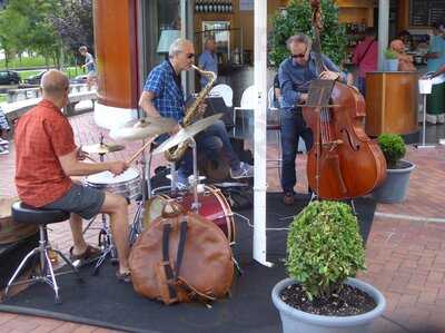 Terraza Campa De Los Ingleses