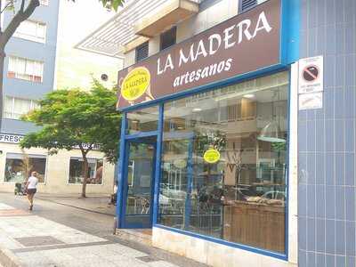 La Madera - Panadería Y Pastelería Artesanal