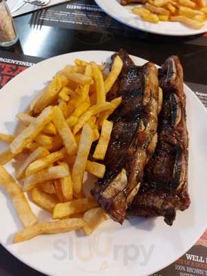 Argentinian Steak House La Parrilla De HÉctor