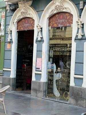 PastelerÍa Reyes