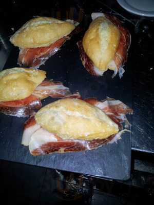 Mesón De Los Ángeles