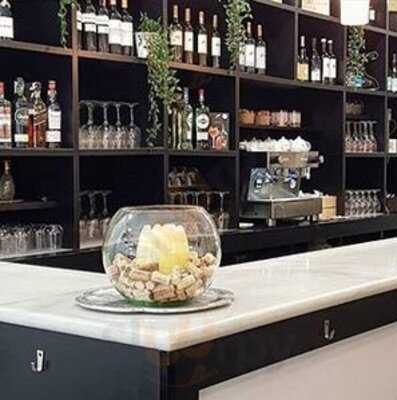 Tintos Y Rubias Gastrobar