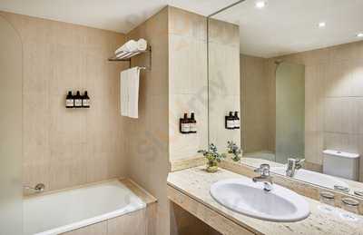 Hotel Nh Ciutat De Reus