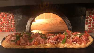 La Forchetta Pizzeria Ristorante