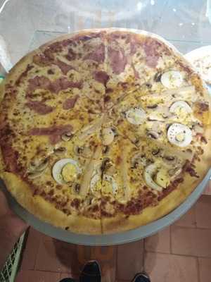 Giuseppe Pizzaroots Al Tall