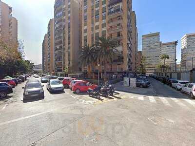 La Linea De Bachiller