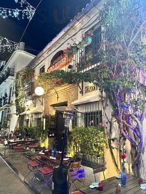 Casanis Bistrot Restaurant