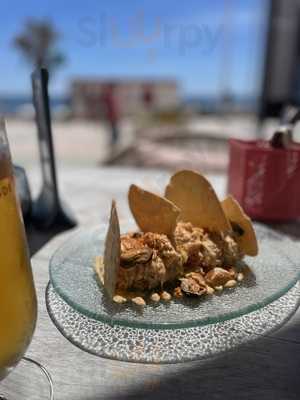 Mare Beach Restaurant