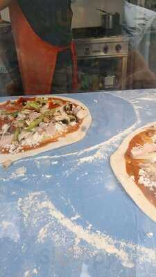 Travi Express La Feria