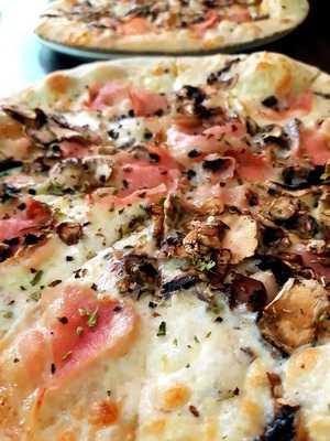 La Traviatta Express