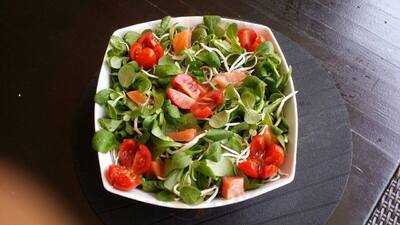 Lolas Bar Pinchos Y Tapas