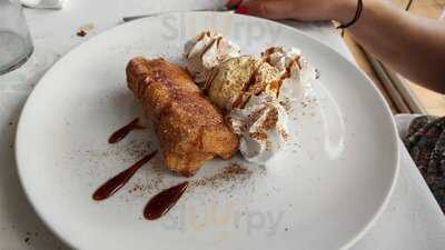 El Caserío De Las Monjas