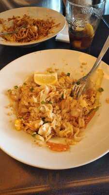 Lemongrass Explanada