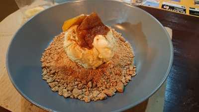 Cuvi Cuvi Food And Drink