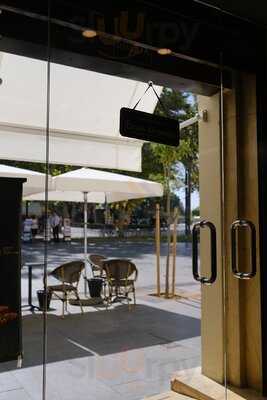 Starbucks Avda Constitucion 36