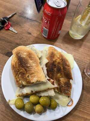 Bar De Tapas Bon Brou