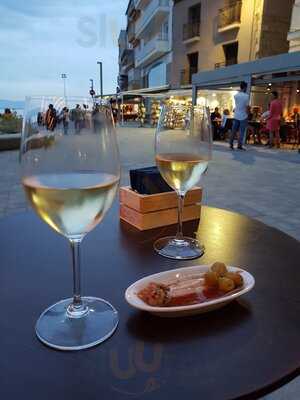 Anchoas SolÉs Playa