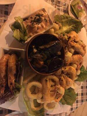 El Rincón Del Vino Y La Fondue