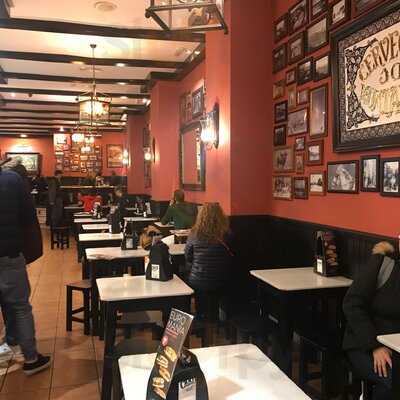 Cervecería 100 Montaditos