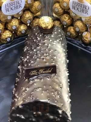 Cafeteria-panadería-pasteleria Salduba