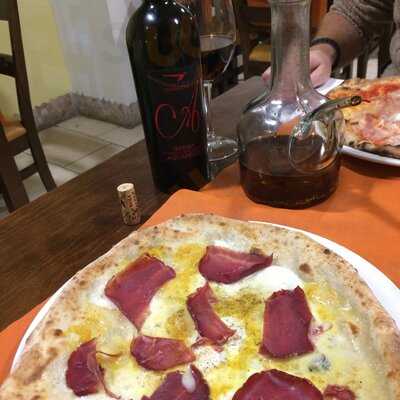 Ristorante Pizzeria Vesuvio