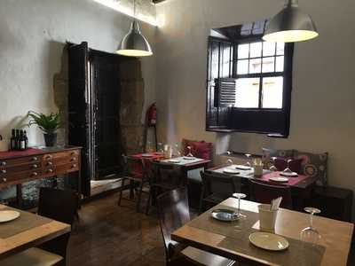 Taberna Sal Si Puedes