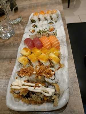 Sumo Sushi