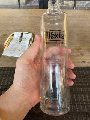 Lexi's Restaurant & Cocktail Bar