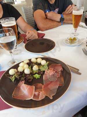 El Bogavante Bar-restaurant