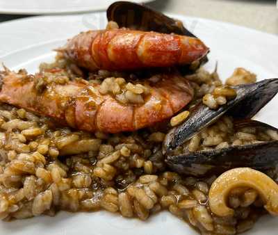 Restaurante La Bona Cuina Sense