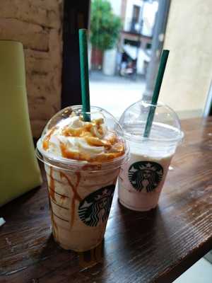 Starbucks Avda Constitucion 11