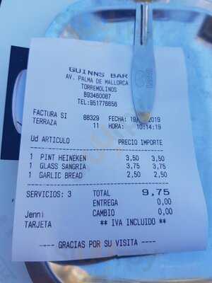 Guinn's Irish Pub Sports Bar