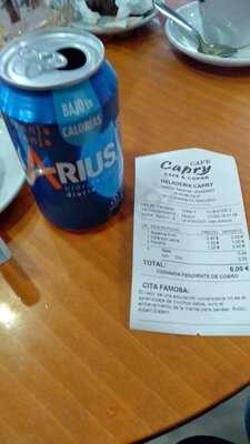 Cafetería Heladería Capry