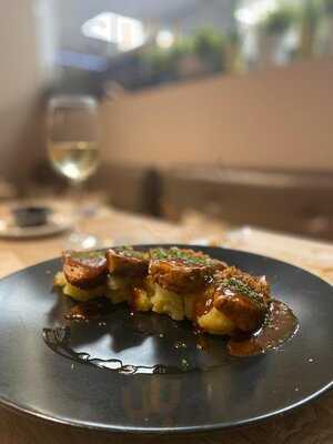 Gaetana Enoteca Ristorante