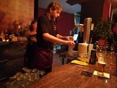 La La Land Piano Bar