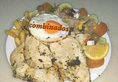 Pekes Hamburgueseria