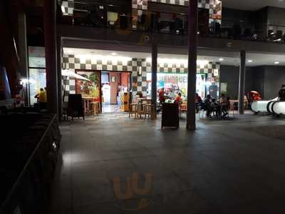 Pekes Hamburgueseria