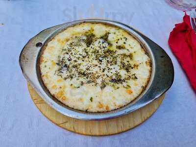 Steakhouse & Pizzeria "el Santo"