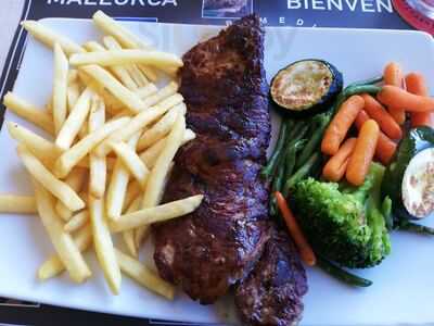 Venicia Restaurant And Take Away